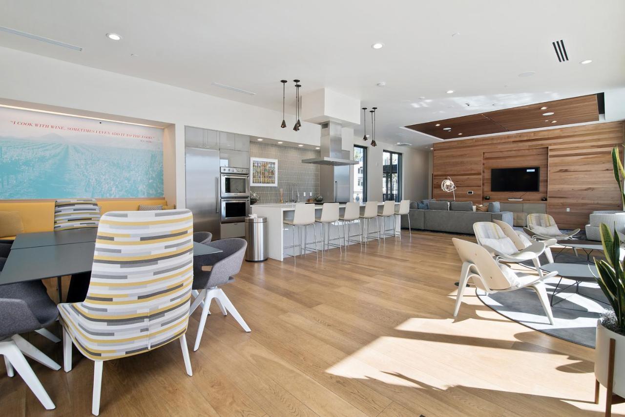 Global Luxury Suites At Downtown 마운틴뷰 외부 사진