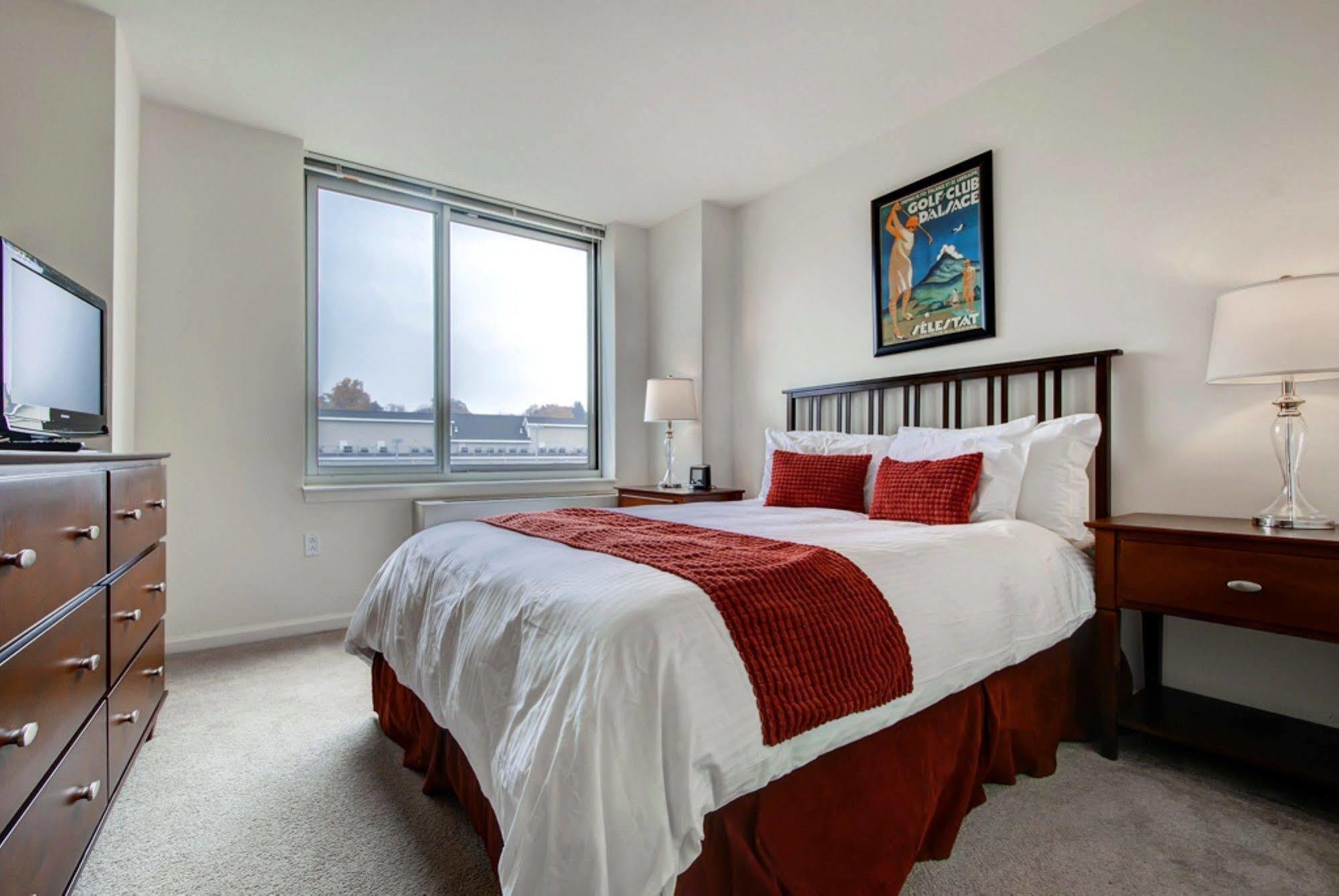 Global Luxury Suites At Downtown 마운틴뷰 외부 사진