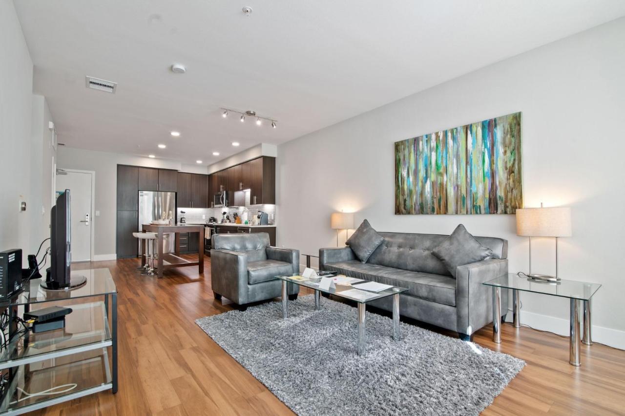 Global Luxury Suites At Downtown 마운틴뷰 외부 사진
